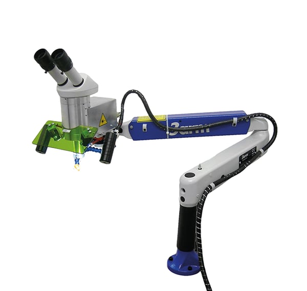 Combo 200 - Saldatrice laser da pavimento ad alte prestazioni, con testa mobile su carrello indipendente per lavorazioni versatili su stampi e componenti complessi.